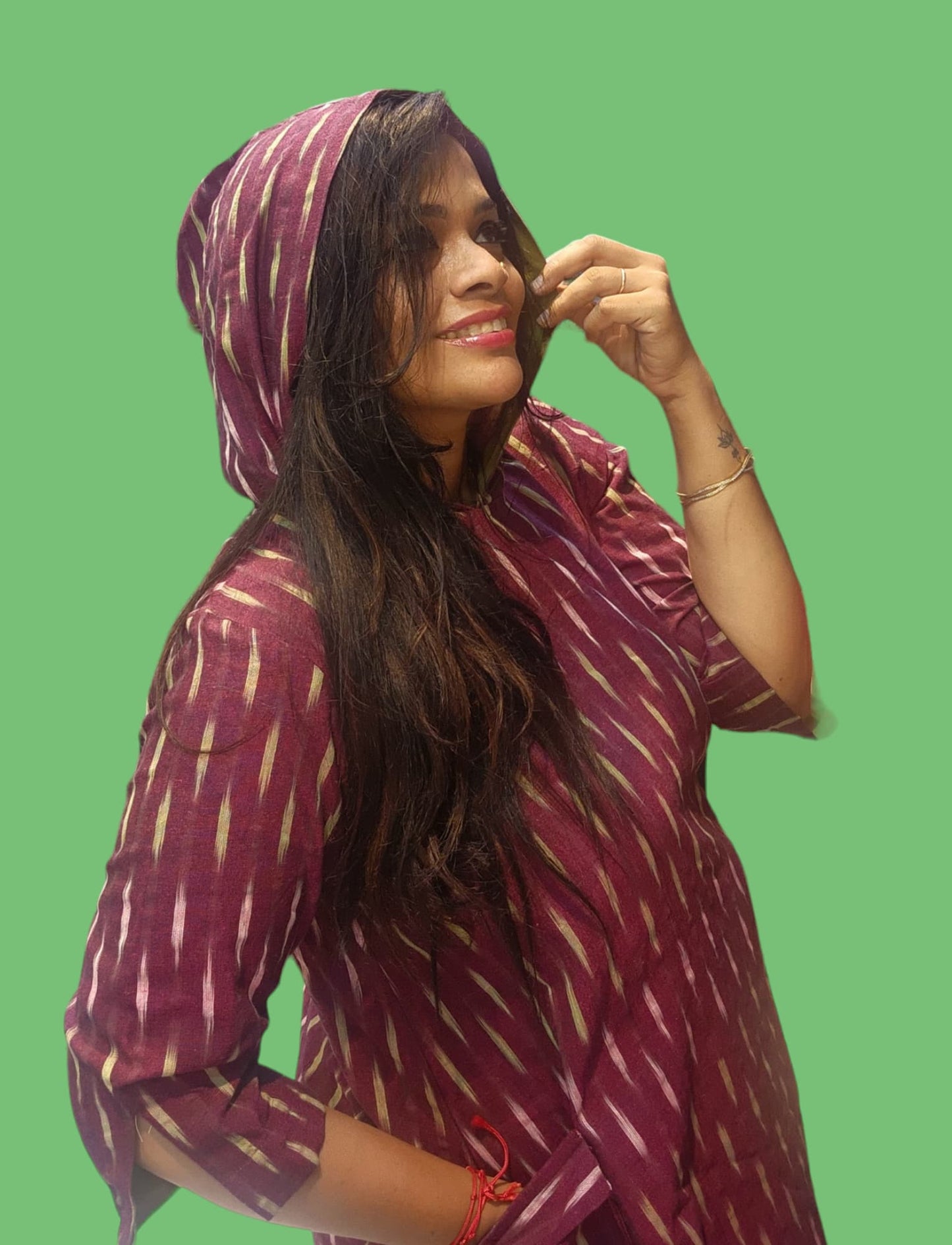 Hooded full dress - Maroon