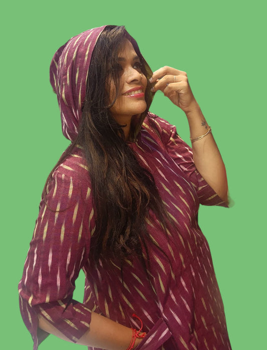 Hooded full dress - Maroon